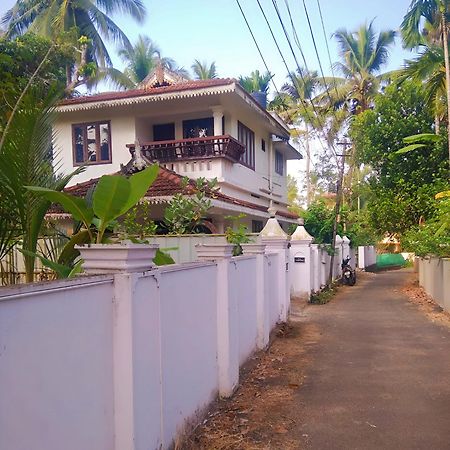 Thachattu Homestay Vaikom Dış mekan fotoğraf