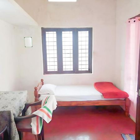 Thachattu Homestay Vaikom Dış mekan fotoğraf